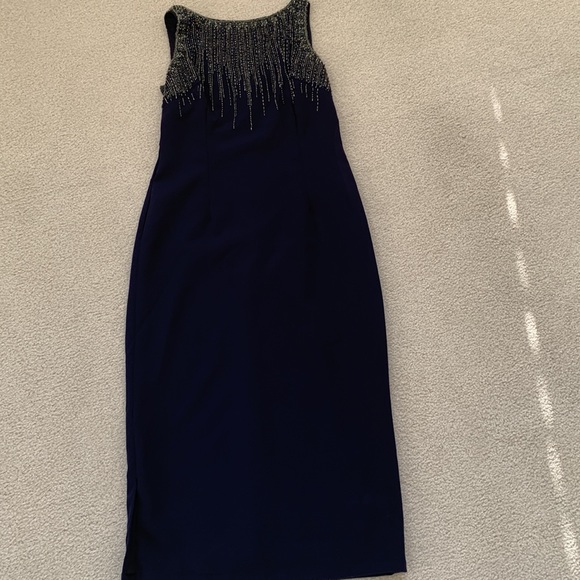 JS collections Elsa boat neck midi dress - Picture 5 of 8